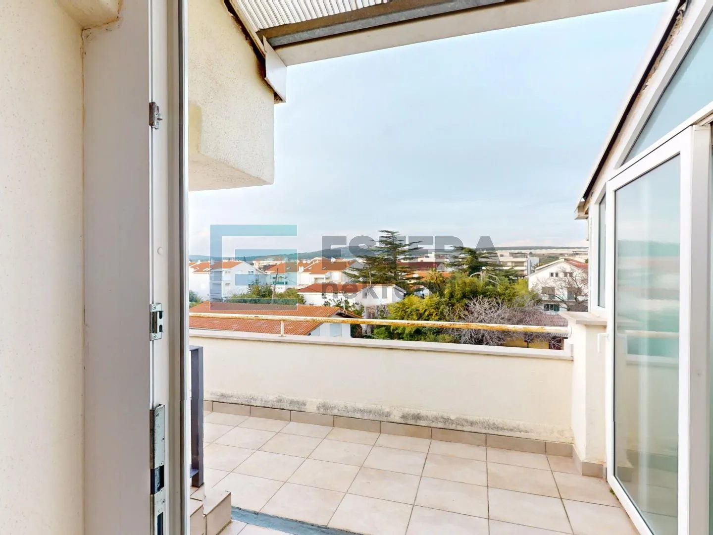 apartman prodaja 62 m2 1 red do mora, pogled! - slika 18