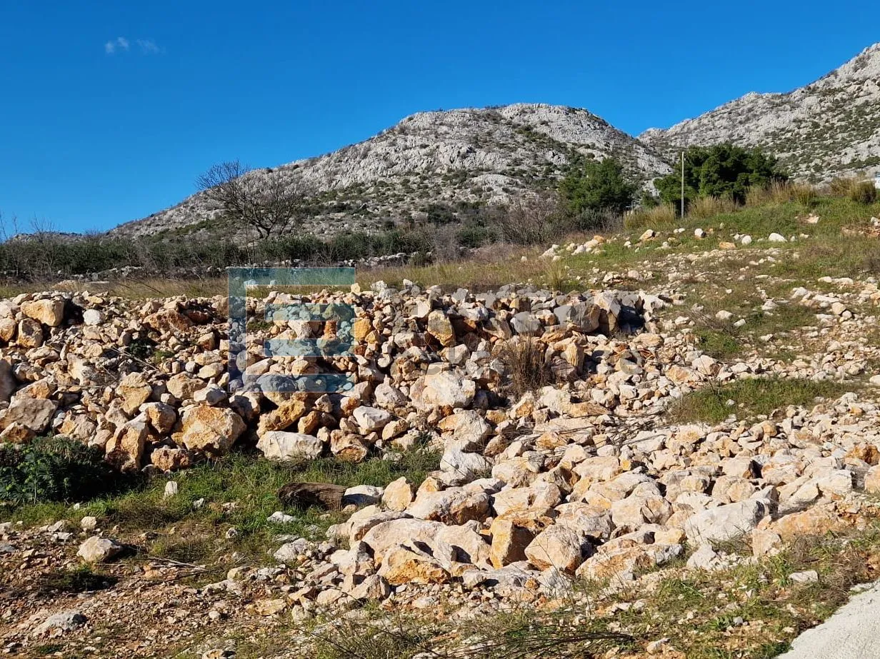 prodaja građevinskog zemljišta starigrad 10624 m2 1. red do mora - slika 11