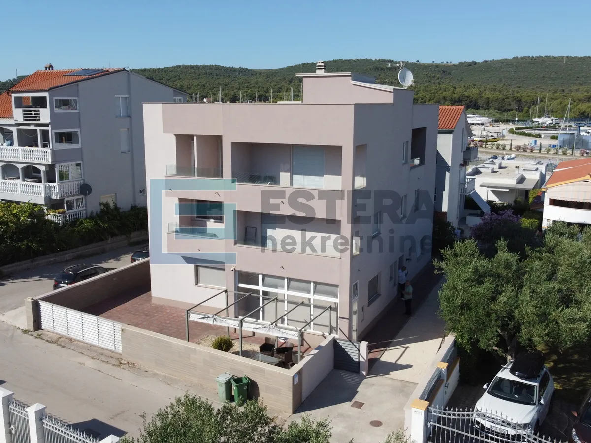 kuća prodaja bibinje 100 m do mora 150 m do marine - slika 2