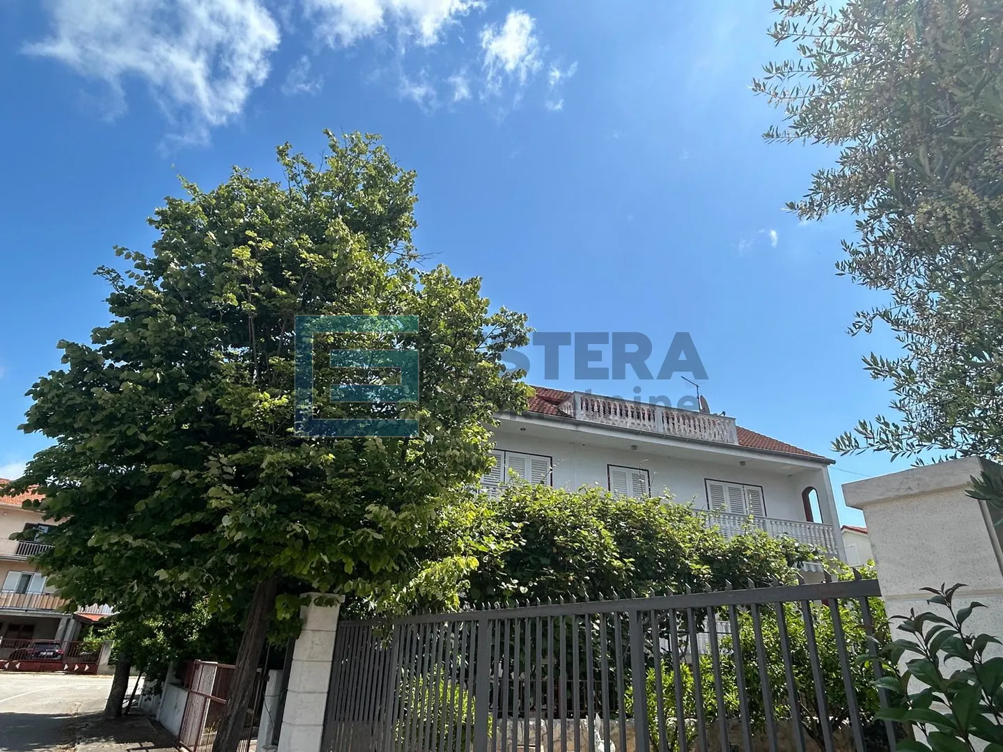 biograd prodaja kuća s pogledom na more 400 m2 - slika 9