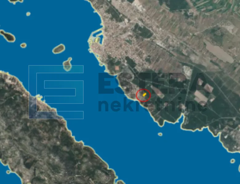 Građevinsko zemljište PRODAJA Biograd na Moru 1862 m2, 200 m od mora, T1 hotel