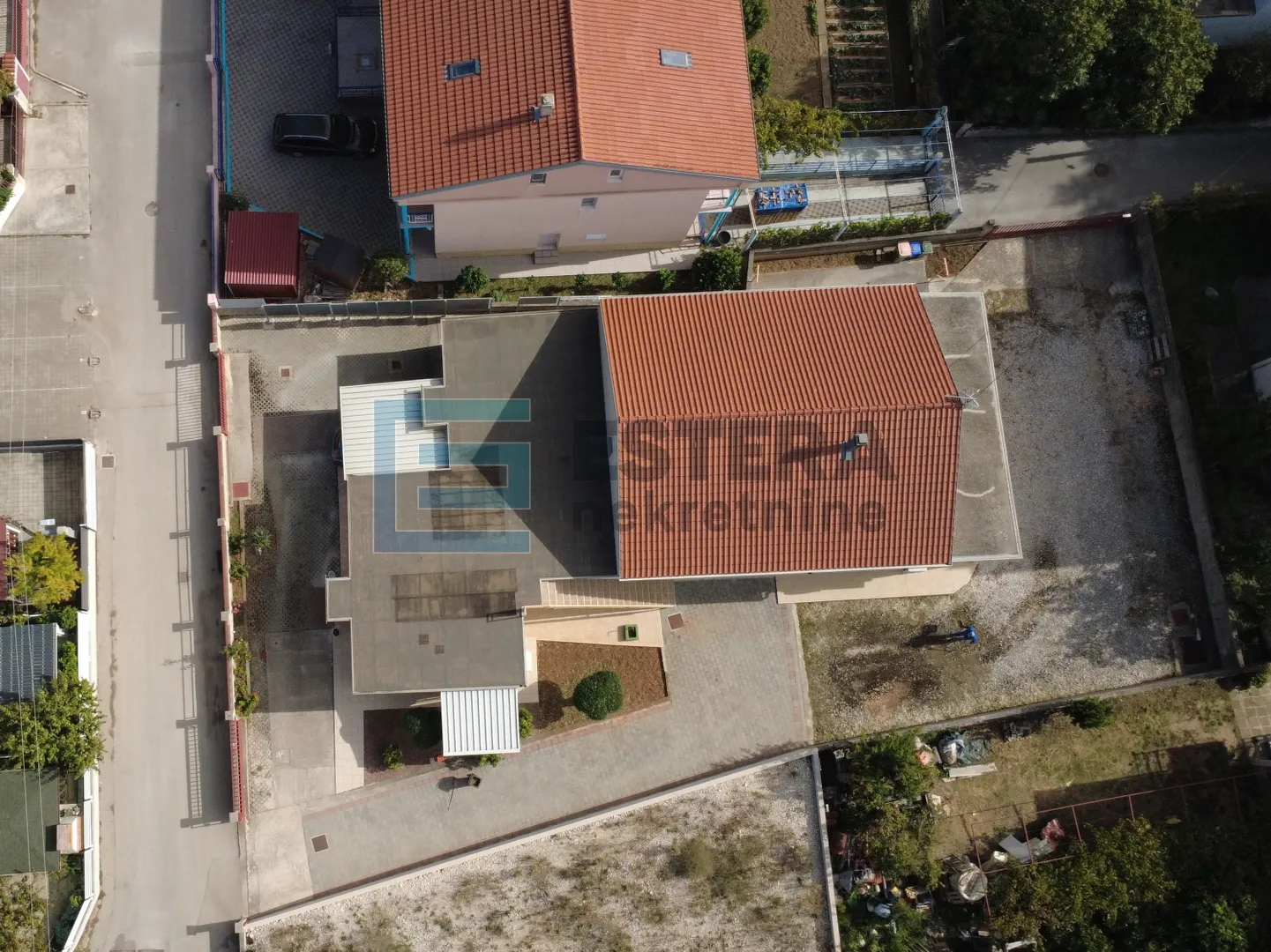 kuća prizemnica s 3 stambene jedinice, 307 m2 biograd n/m prodaja - slika 23