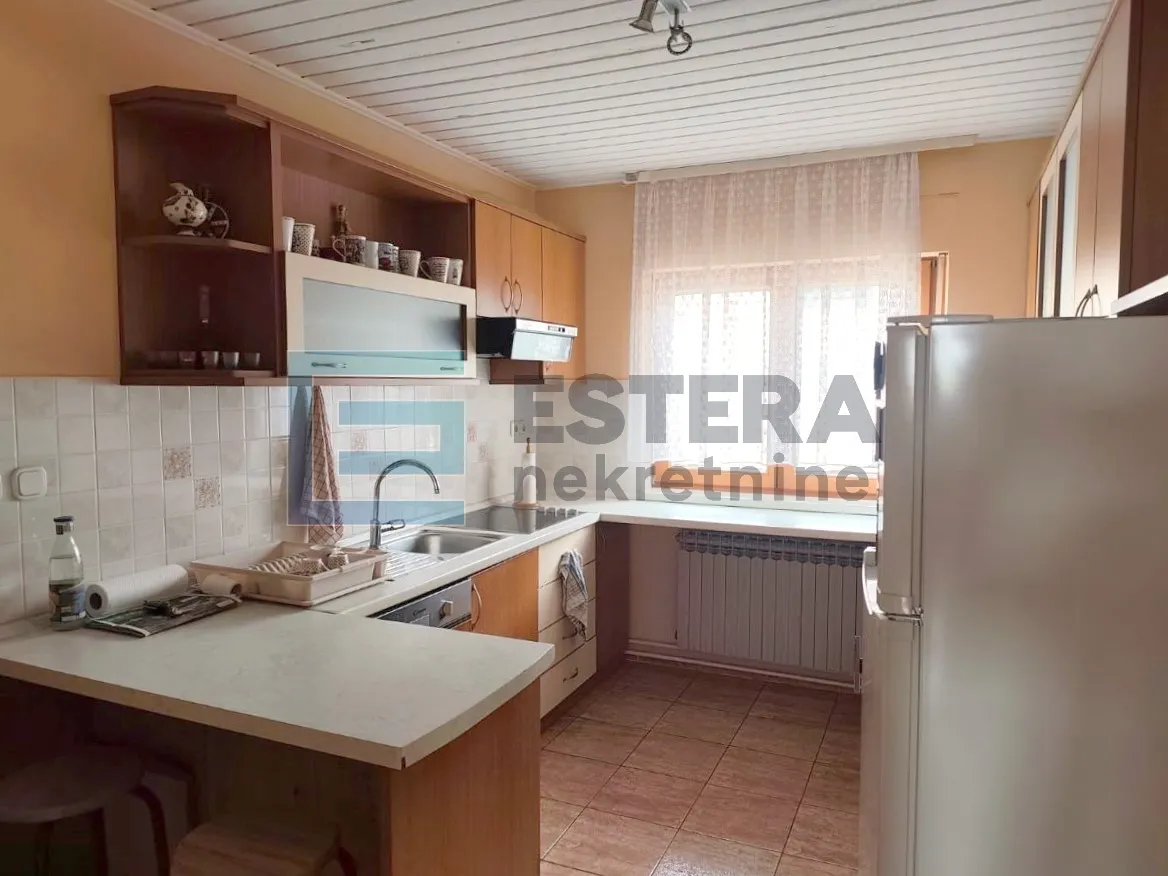 kuća prodaja, varaždin (hallerova aleja) top lokacija, 309,78 m2 - slika 11