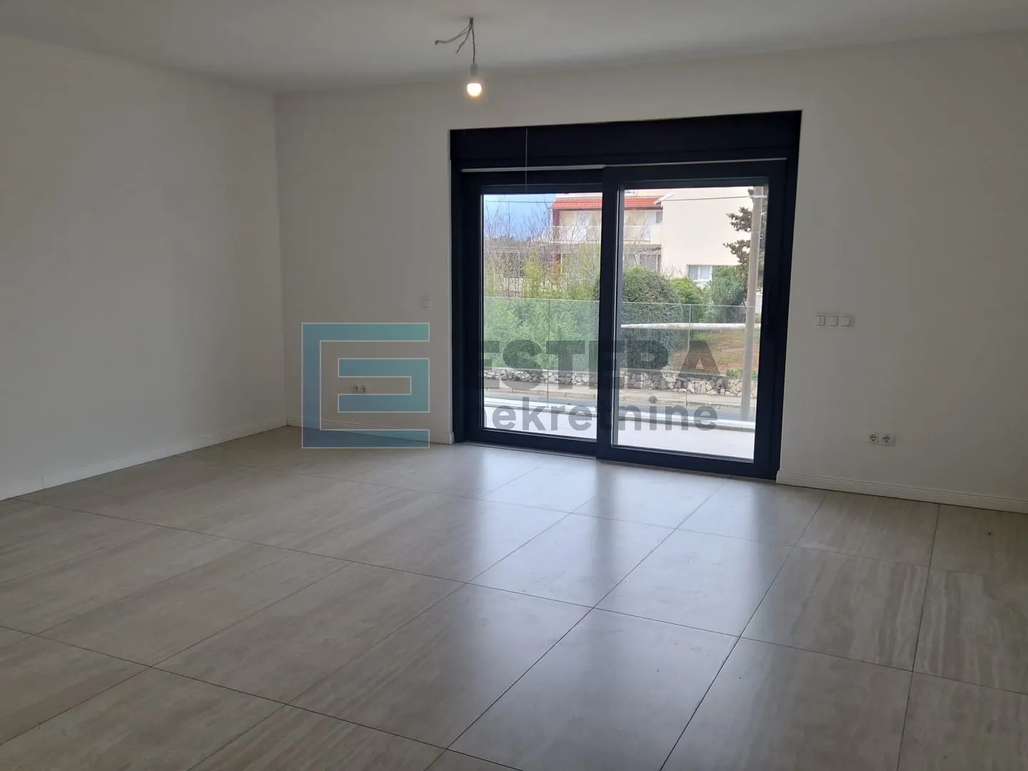apartman 87 m2 prodaja privlaka, 3s, 1. kat, balkon, parking, 150 m od mora - slika 9