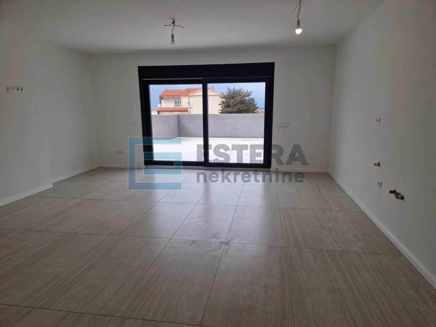 apartman penthouse 116 m2 prodaja privlaka, 4s, 2. kat, terasa, balkon, parking, 150 m od mora - slika 8