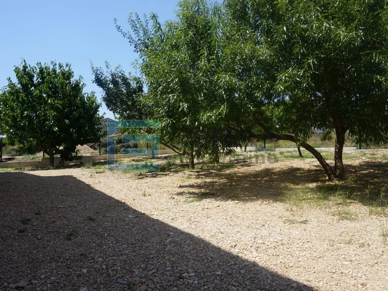 prodaja kuća sa bazenom polača, 150 m2 - slika 8