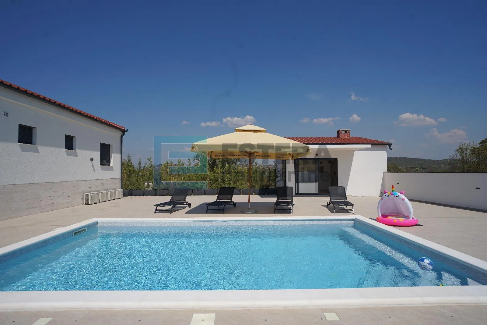 villa s bazenom, biograd n/m okolica, prodaja - slika 6
