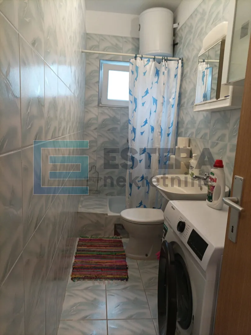 kuća 104 m2 prodaja karin gornji, 2 apt, 150 m do mora - slika 11
