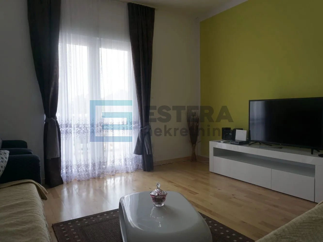 prodaja kuća sa bazenom polača, 150 m2 - slika 12