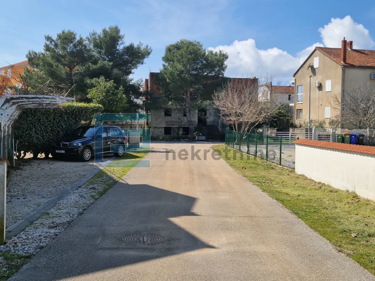 kuća 424 m2 prodaja biograd na moru, kumenat, 3 etaže, roi - slika 1