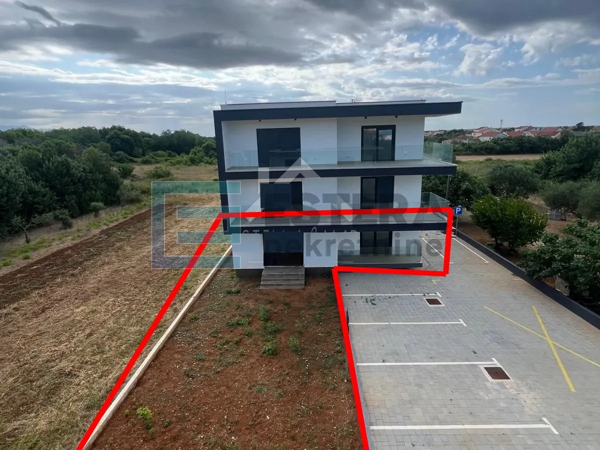 apartman 80 m2 prodaja privlaka, 3s, priz, vrt, parking, 150 m od mora - slika 2