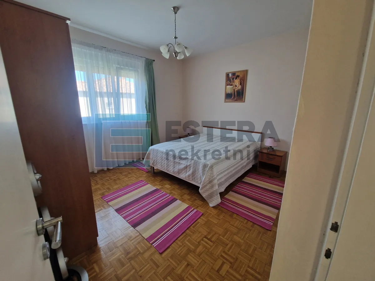 kuća 222 m2 + 82 m2 prodaja biograd na moru, kuća s garažom i pomoćnim objektom, - slika 27