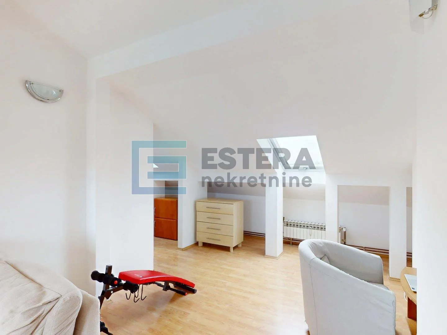 stan prodaja zagreb, malešnica, dvoetažni 135 m2 - slika 13