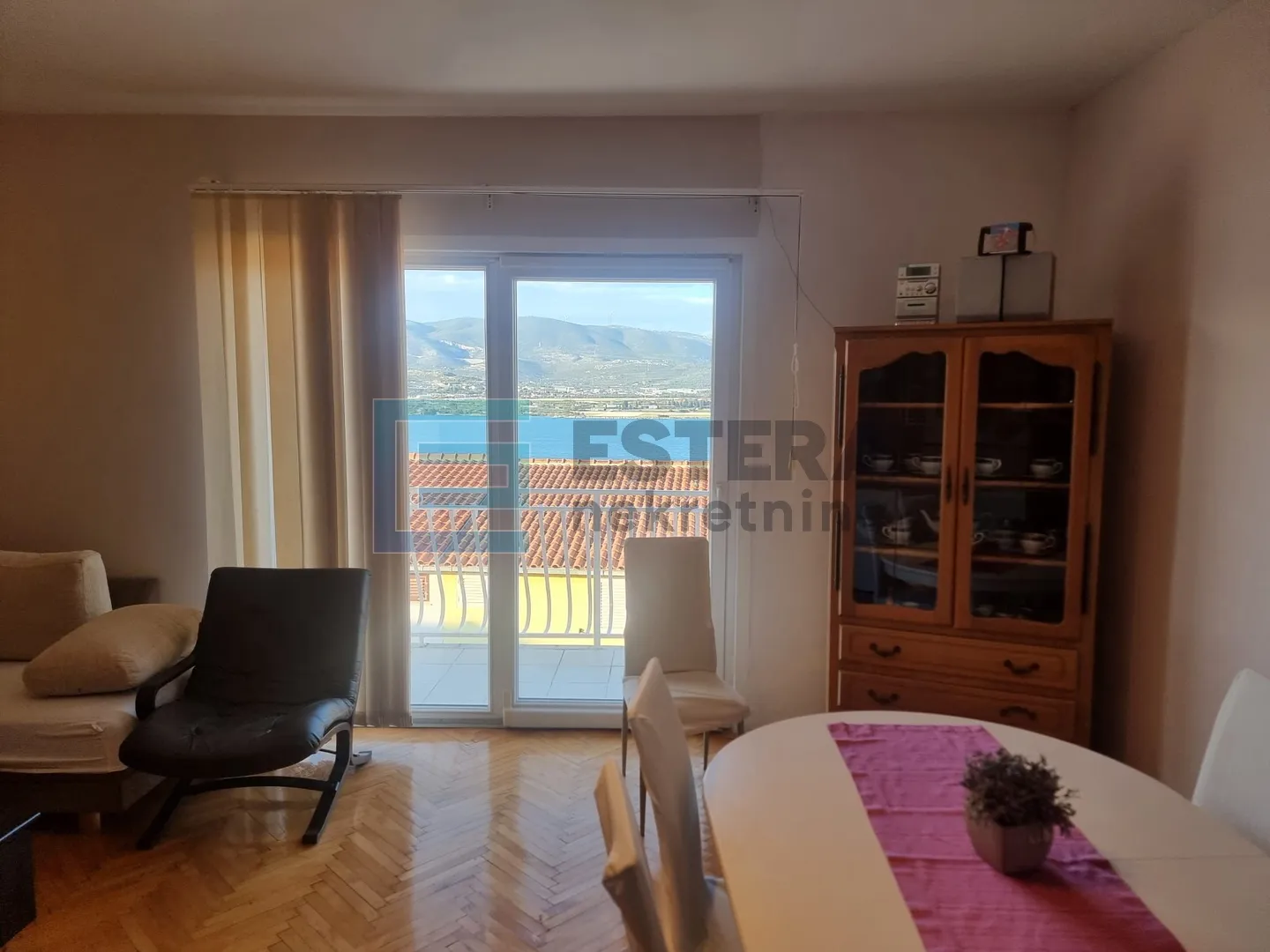 prodaja čiovo kuća s 5 apartmana 200 m od mora, otvoren pogled na more - slika 5