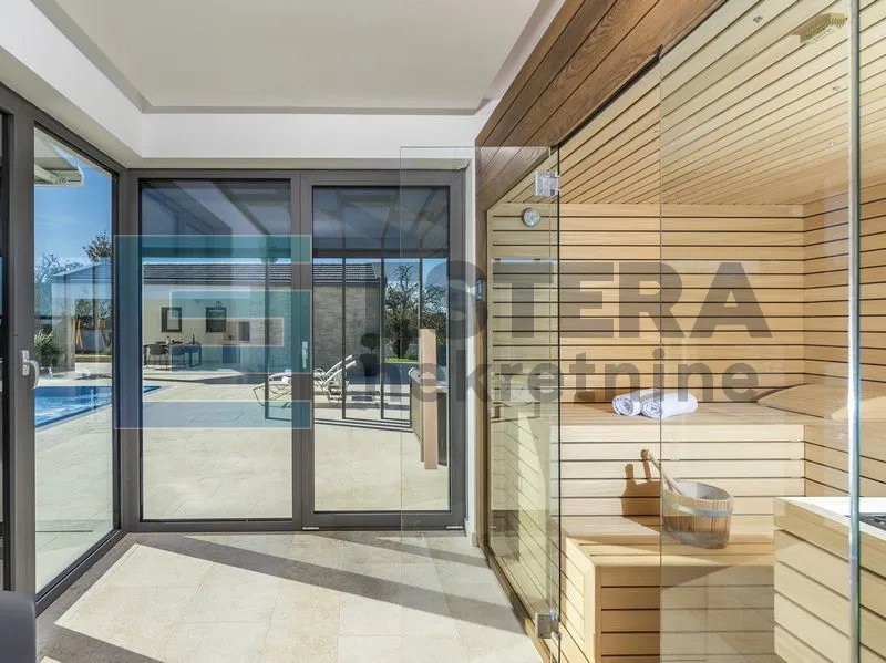 vila unutrašnjost istre 450 m2 - slika 36