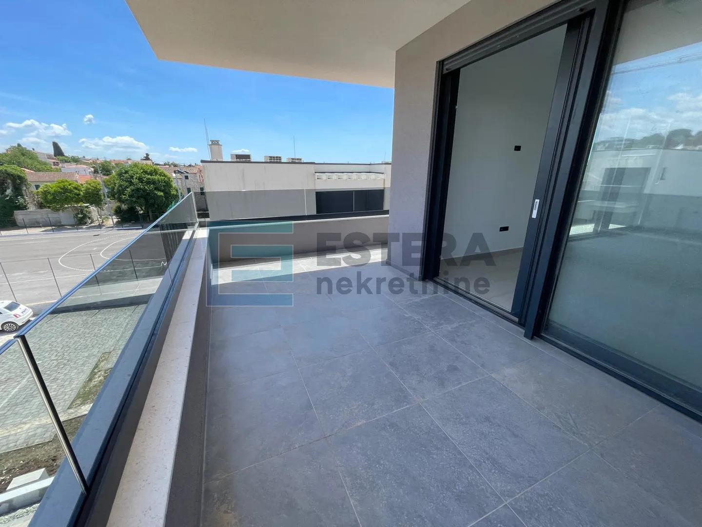 apartman 95 m2 prodaja diklo, zadar, 2. kat, 3s, 2 parkinga, 50 m od mora - slika 8