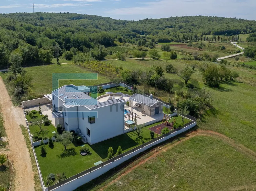 luksuzna kuća unutrašnjost istre 450 m2 - slika 27