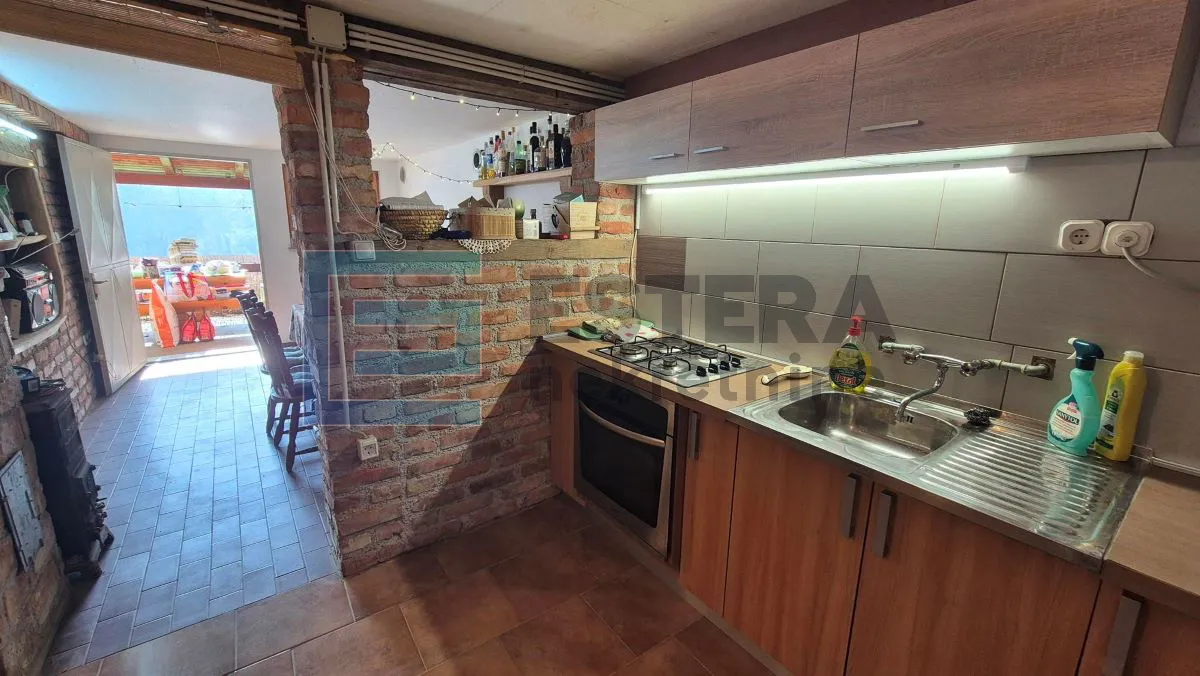 kuća za odmor 150 m2 goruševnjak (vinica breg) - slika 12