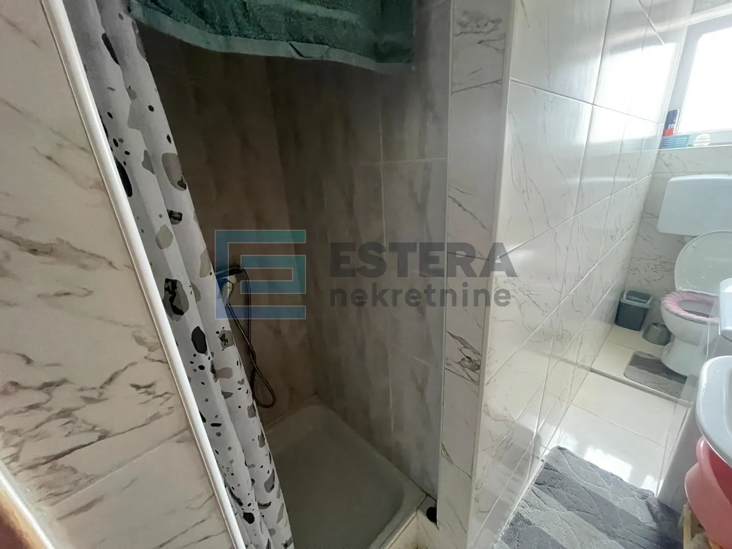 kuća 104 m2 prodaja karin gornji, 2 apt, 150 m do mora - slika 7