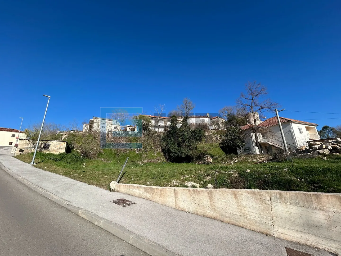 benkovac građevinsko zemljište 860 m2 prodaja - slika 10