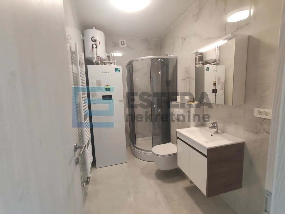 jednosoban stan najam 44 m2 varaždin (centar) - slika 2
