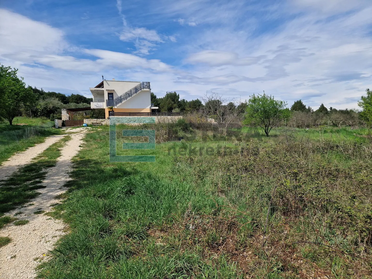Zemljište građevinsko PRODAJA 500 m2, Dolaške Drage, 500 m od mora - Pakoštane