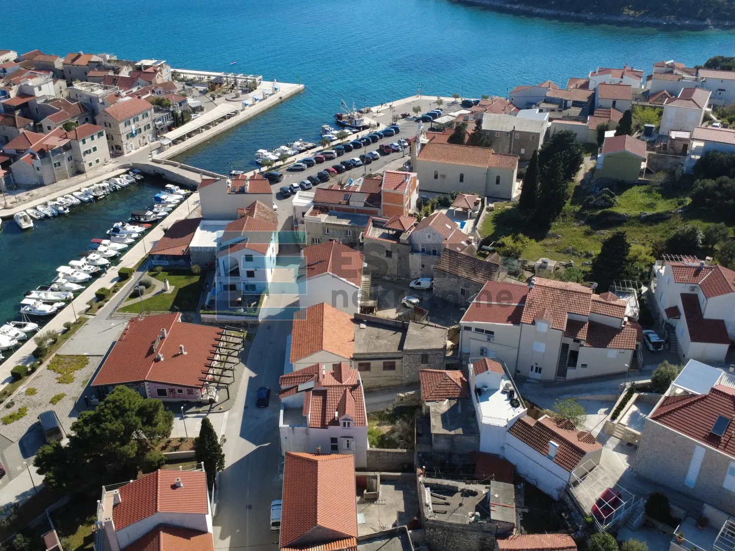 stara kuća 104 m2 prodaja tribunj, pravomoćna građ dozvola za kuću 203,01 m2 - slika 5