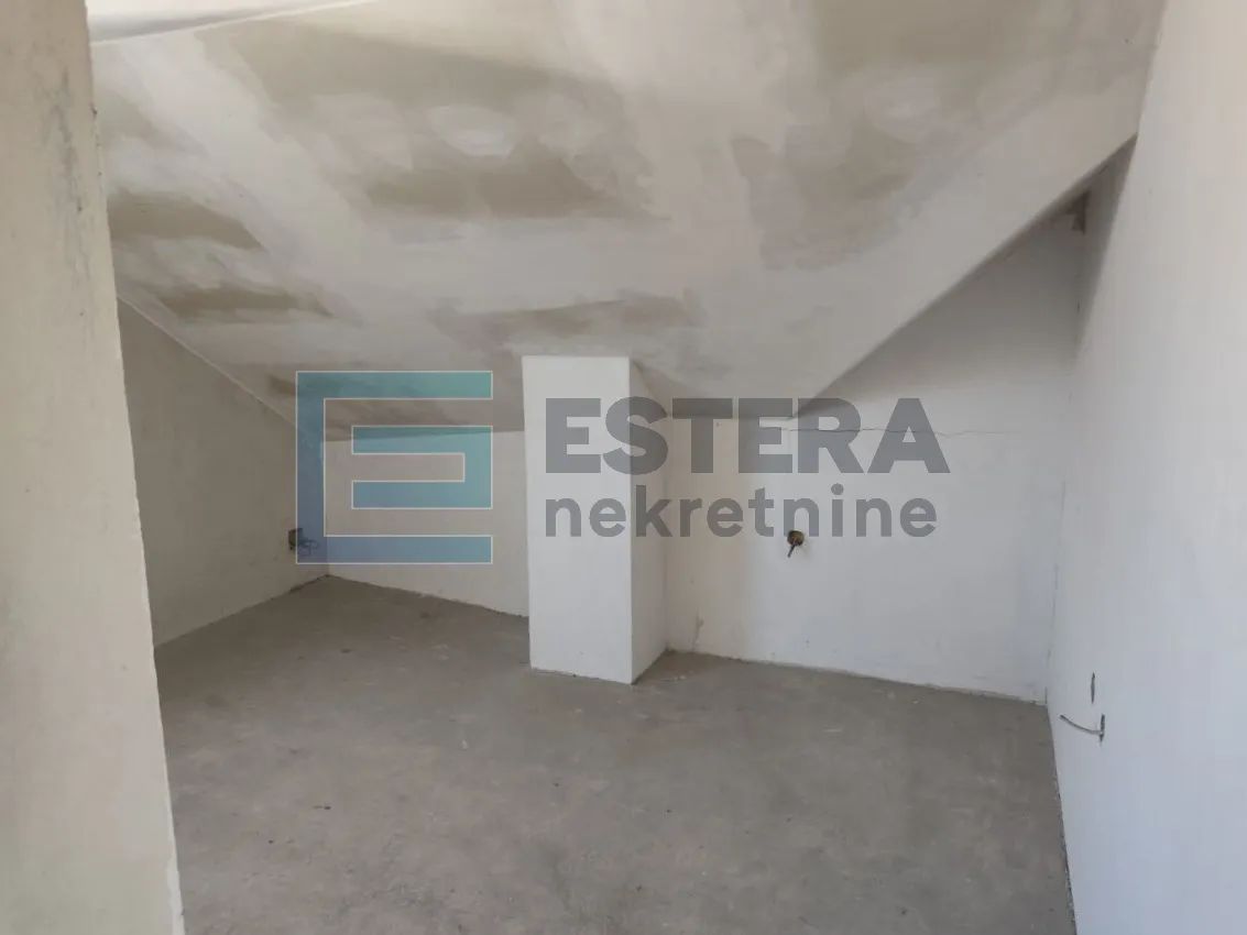 kuća 370 m2 varaždin (centar) - slika 8