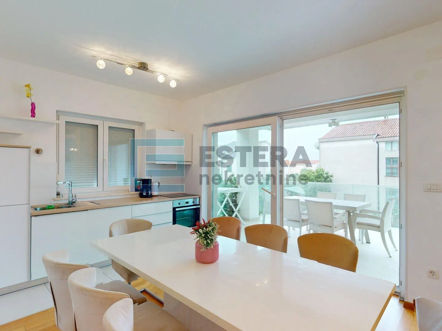 apartman s3 116 m2 prodaja srima, 1. kt, parking, bazen - slika 3