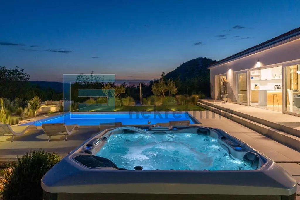vila prodaja biogradsko zaleđe- odlična lokacija 120 m2, 859 m2 okuć. - slika 12