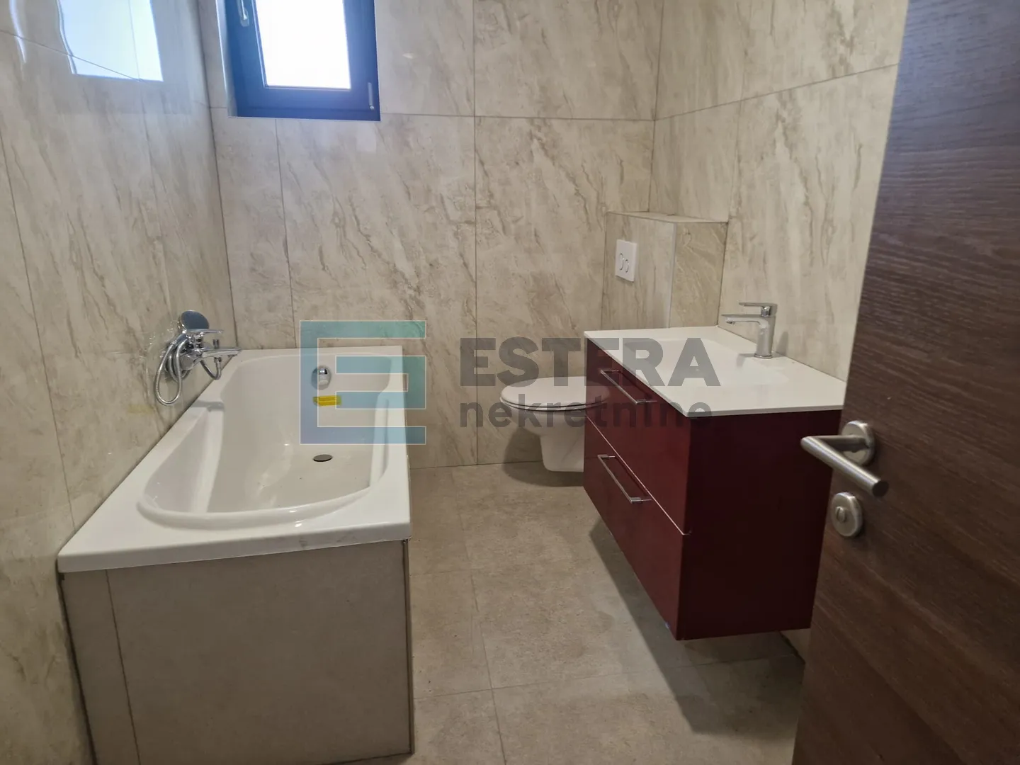 apartman penthouse 116 m2 prodaja privlaka, 4s, 2. kat, terasa, balkon, parking, 150 m od mora - slika 9