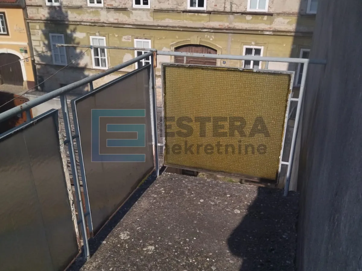 stan prodaja varaždin, 153 m2 centar, 3s, 1. kat, za adaptaciju - slika 11