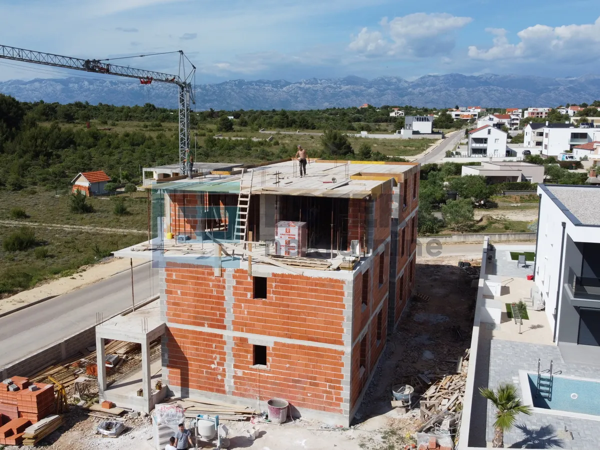 apartman prodaja vrsi 79 m2, 1. kat - slika 5