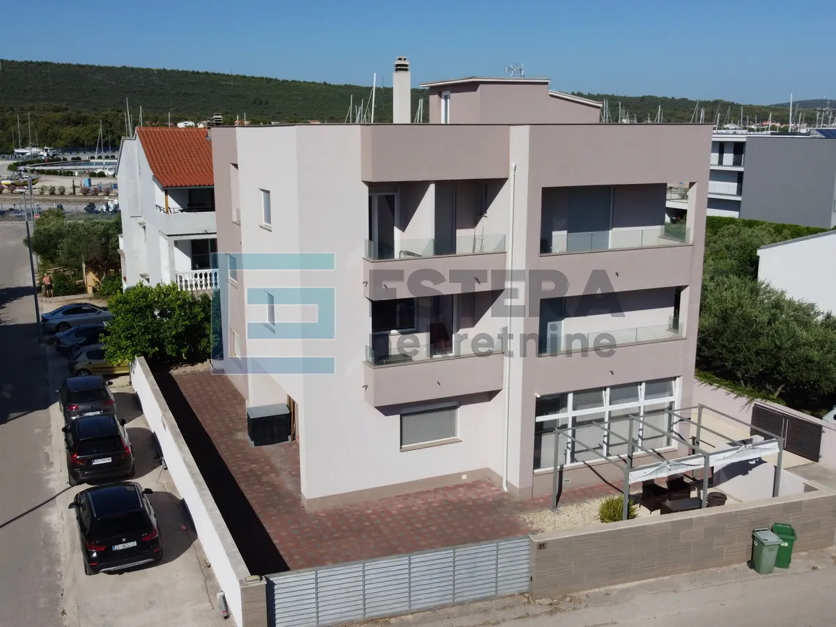Kuća PRODAJA Bibinje 100 m do mora 150 m do MARINE