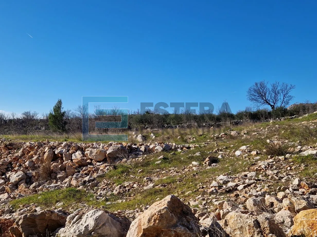 prodaja građevinskog zemljišta starigrad 10624 m2 1. red do mora - slika 10