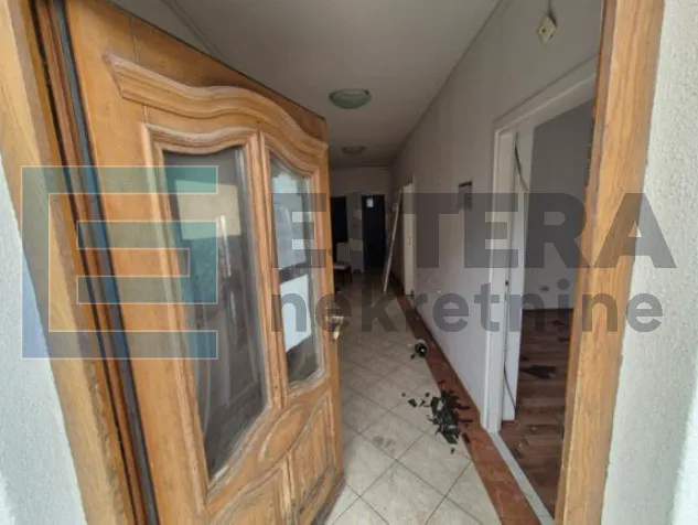 kuća sa 4 jedinice prodaja čiovo, 444 m2 - slika 22