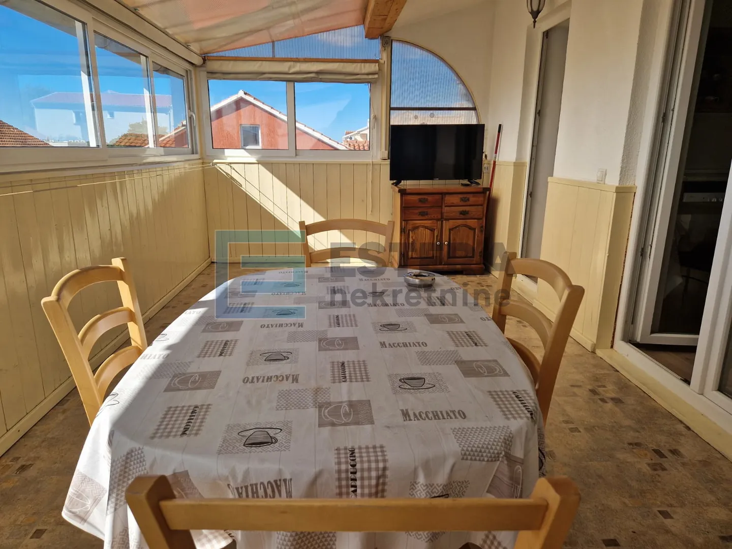 apartman 89 m2 prodaja vodice, 2. kat, 4s, parking - slika 6