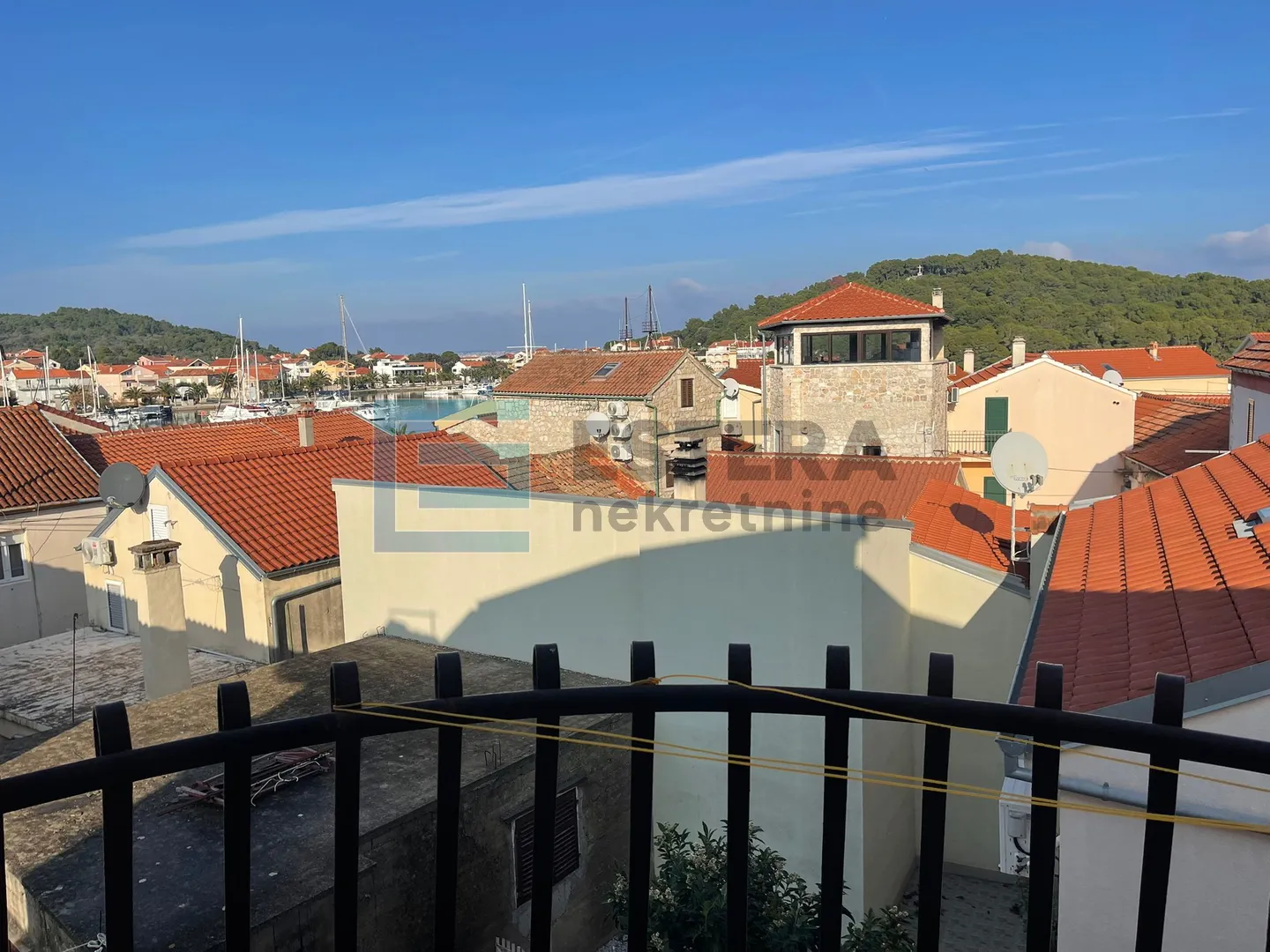apartmanska kuća 240 m2 prodaja, ugljan, kukljica, 50 m od mora - slika 12