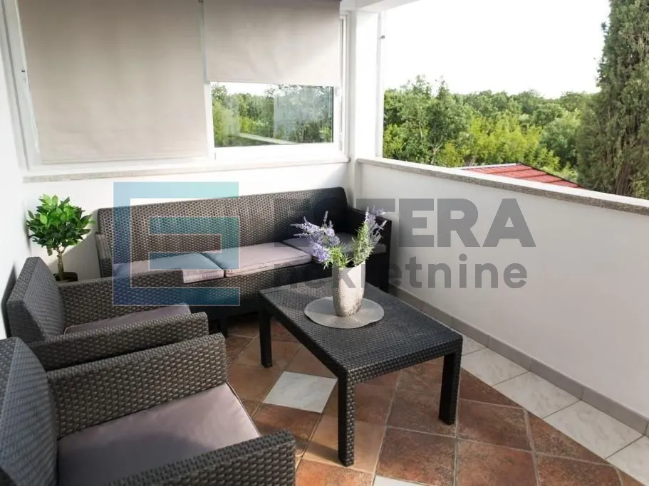prodaja kuća za odmor 160 m2, bazen, perušić benkovački - slika 13