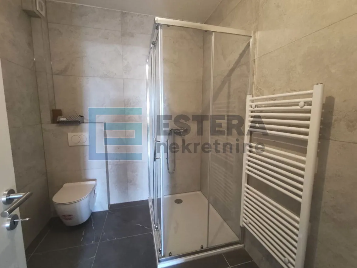trosoban stan novogradnja (penthouse) 103,71 m2 novi marof - slika 7