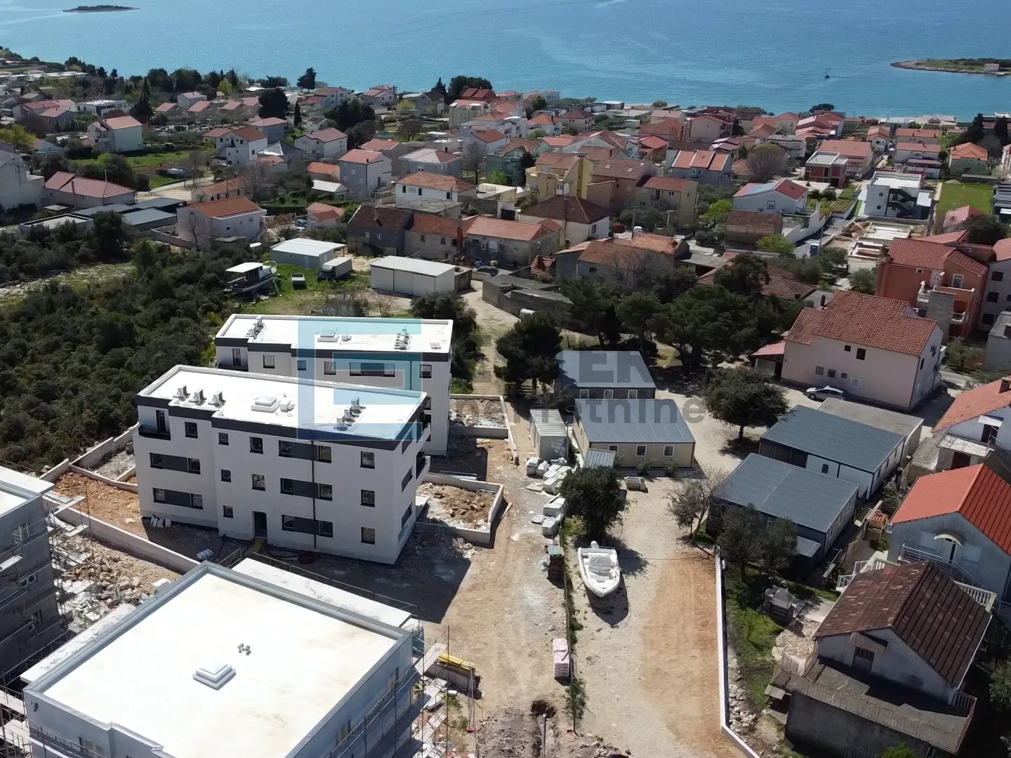 stan prodaja novogradnja, pakoštane, 82 m2, 4s, priz, parking, vrt - slika 8