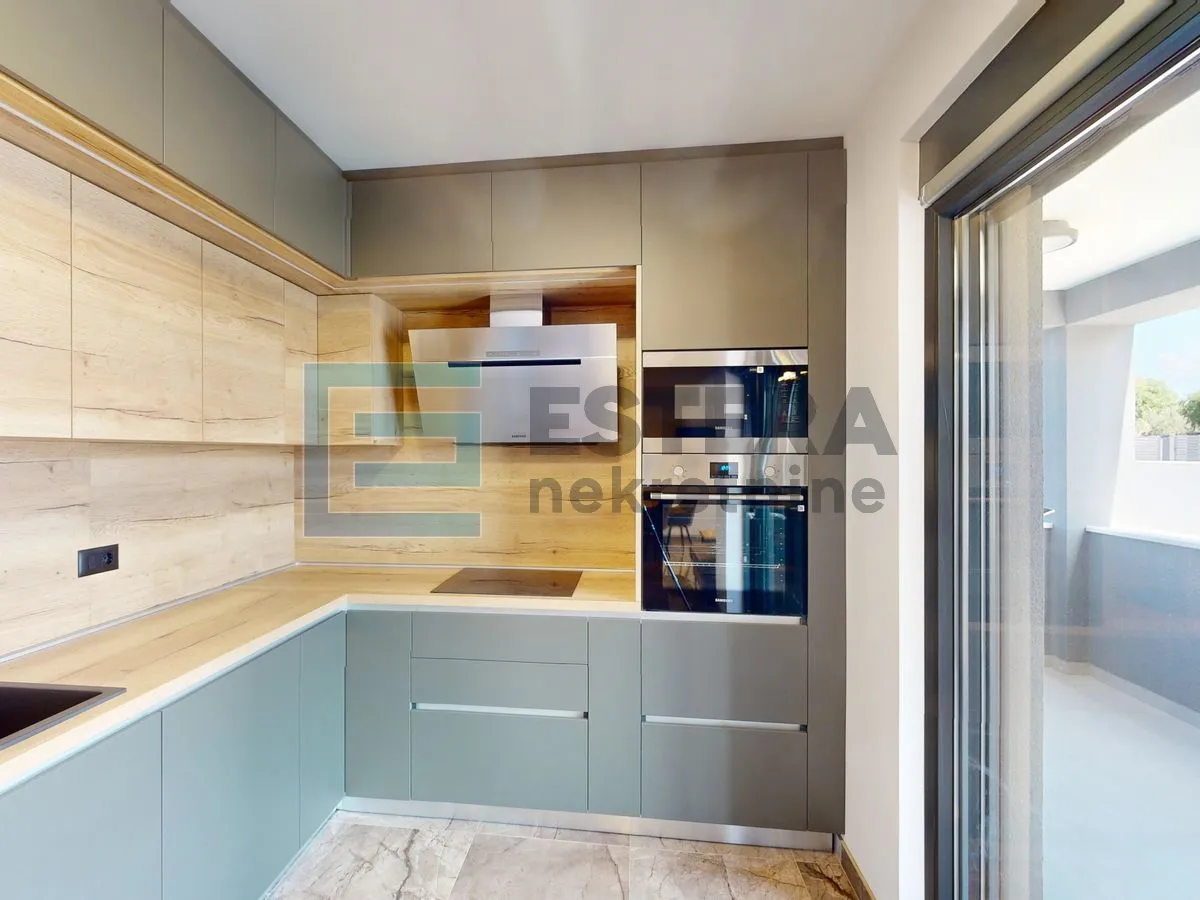 apartman prodaja vrsi 79 m2, 1. kat - slika 9