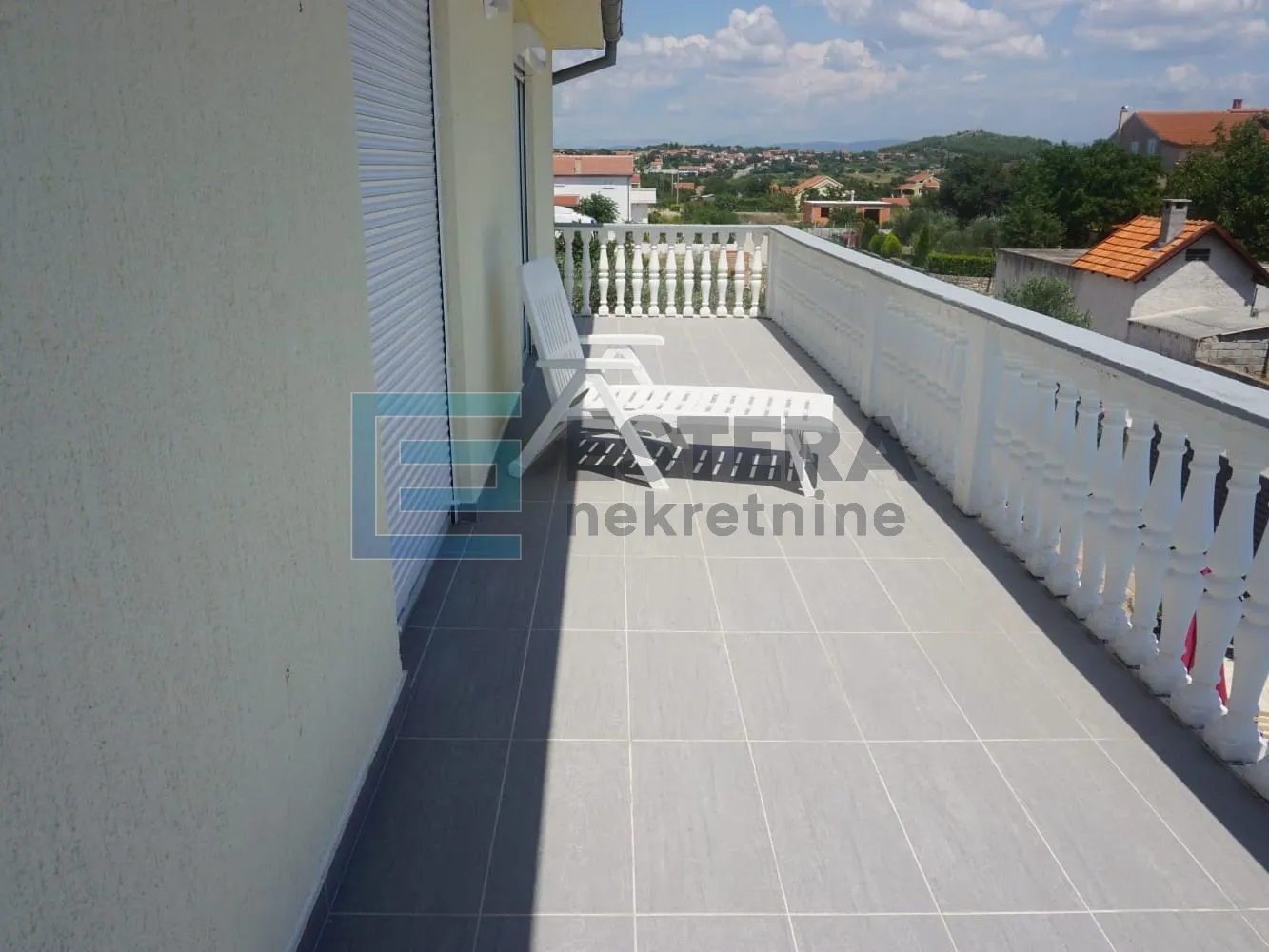 prodaja kuća sa bazenom polača, 150 m2 - slika 16