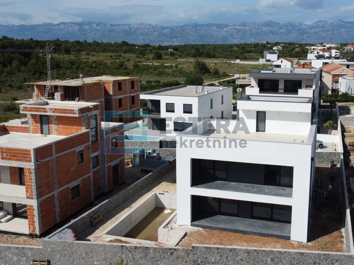 kuća s bazenom "b" prodaja vrsi 279,64 m2 - slika 4