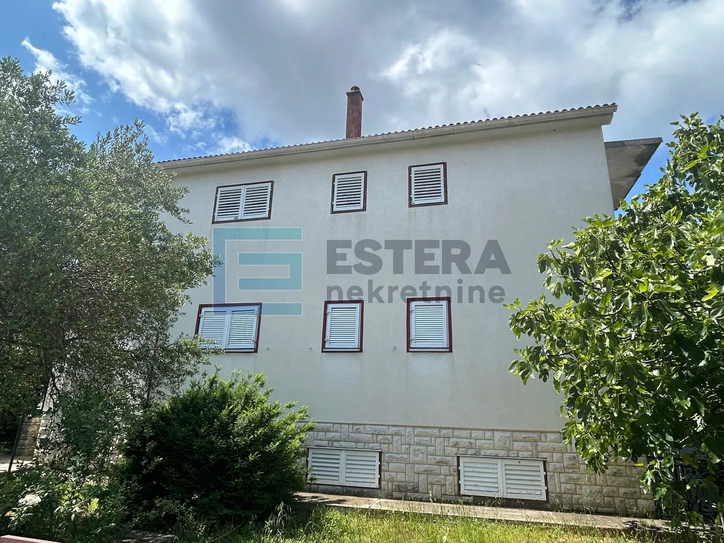 biograd prodaja kuća s pogledom na more 400 m2 - slika 7