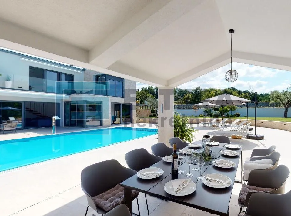 vila unutrašnjost istre 450 m2 - slika 10