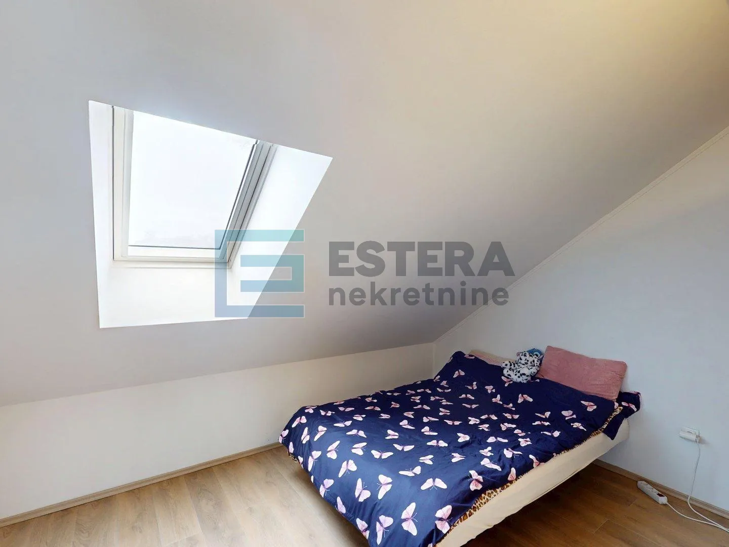 kuća prodaja vrbovec 367 m2, 4 etaže, 3 stana, garaža, vrt, 3 vpm - slika 14