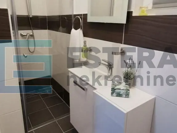 prodaja kuća za odmor 160 m2, bazen, perušić benkovački - slika 6