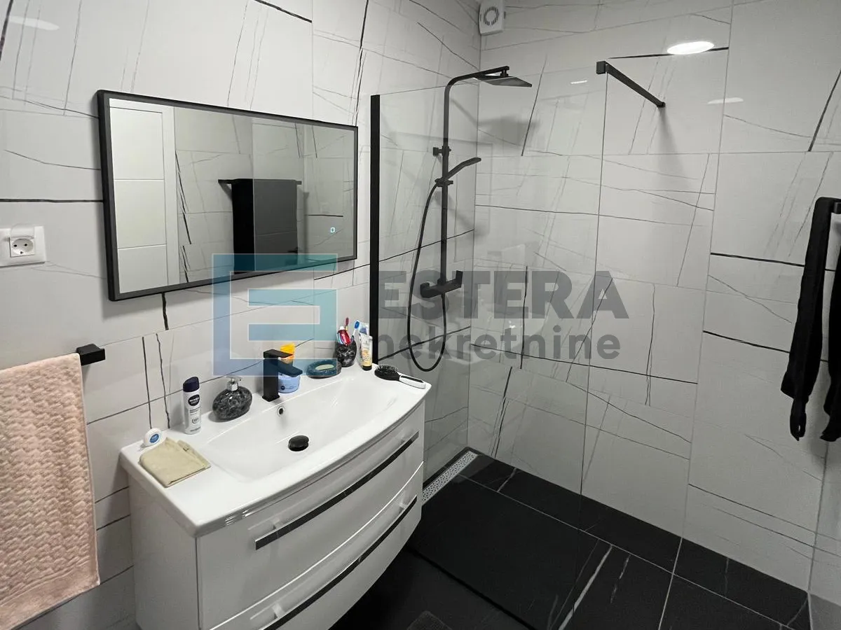 apartman penthouse prodaja vrsi 145 m2 - slika 16