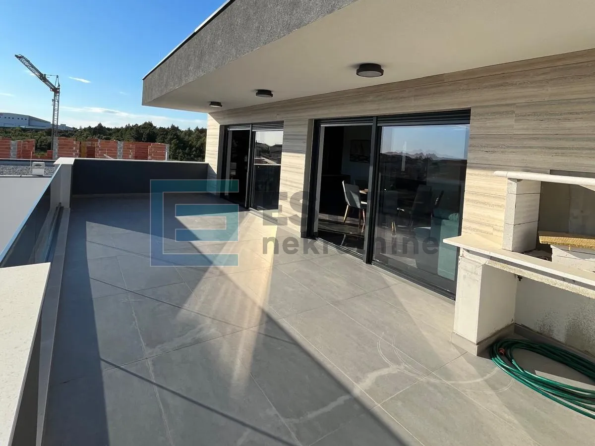 apartman penthouse prodaja vrsi 145 m2 - slika 9